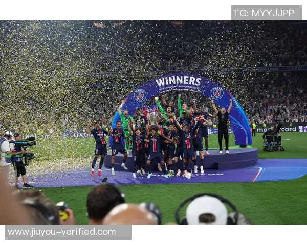 中超精彩对决拜仁绝杀巴黎圣日耳曼全场沸腾数据分析揭示比赛亮点 中超精彩对决拜仁绝杀巴黎圣日耳曼全场沸腾数据分析揭示比赛亮点