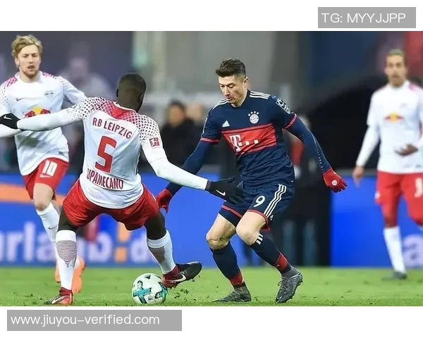 意甲激战尤文图斯与莱比锡握手言和帽子戏法引发全场热潮分析战术细节