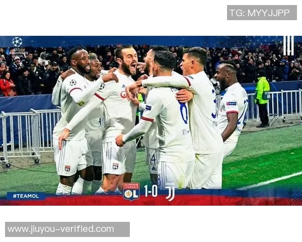 德甲激战曼联与里昂握手言和帽子戏法点燃全场热情与转会传闻交织