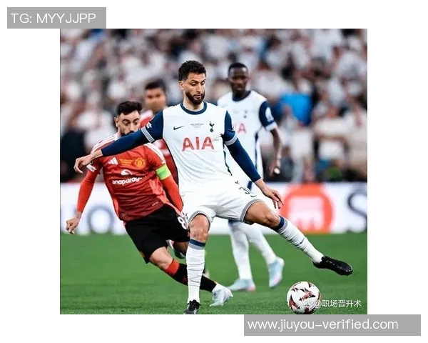 德甲精彩对决波尔图与曼联激战成平局战术分析引发热议