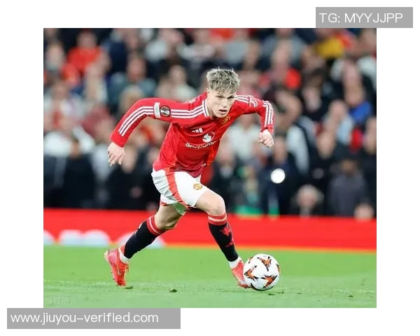 欧冠激战曼联大胜里昂四球狂潮引发全场沸腾解析