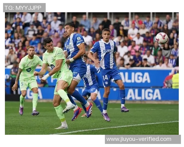 意甲激战曼联逆转巴萨帽子戏法引爆全场激情时刻解析