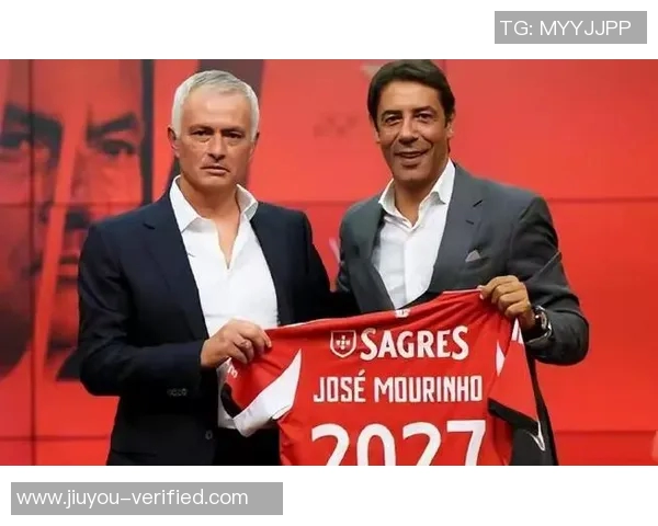 西甲精彩对决本菲卡与AC米兰战成平局帽子戏法引发全场狂欢