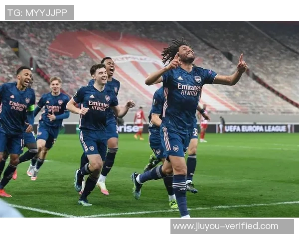 世界杯曼城与本菲卡激战成平局绝杀瞬间引发全场狂欢十大精彩进球回顾