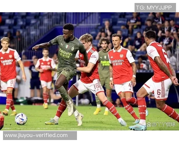 英超激战AC米兰狂胜里昂五球引发全场震撼解析