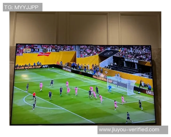 中超赛场惊现冷门巴黎圣日耳曼逆转多特蒙德引发全场狂欢