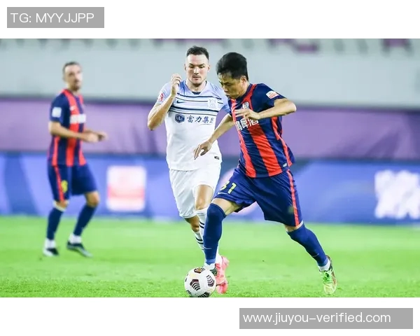 中超激战AC米兰3-0战胜拜仁绝杀时刻点燃全场激情