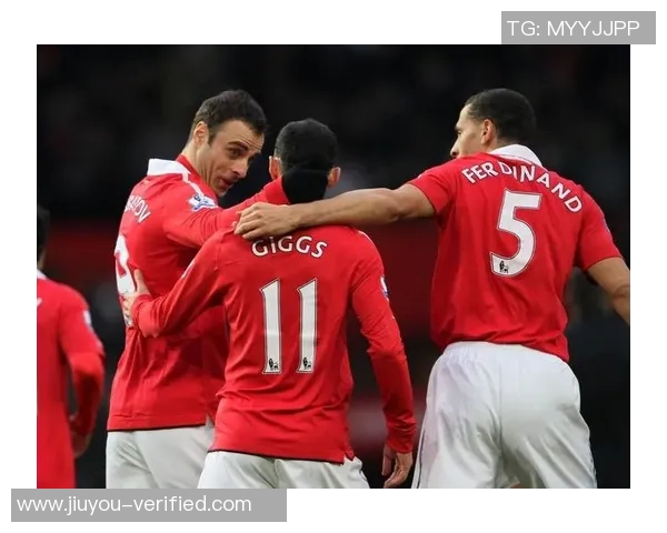 国王杯激战利物浦与曼联握手言和绝杀时刻引发全场沸腾