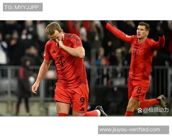 国王杯激战：AC米兰与曼联平局红牌争议引发全场热议